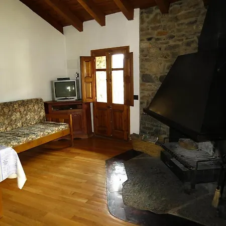 Cal Pastor Casa rural Fornells de la Montaña
