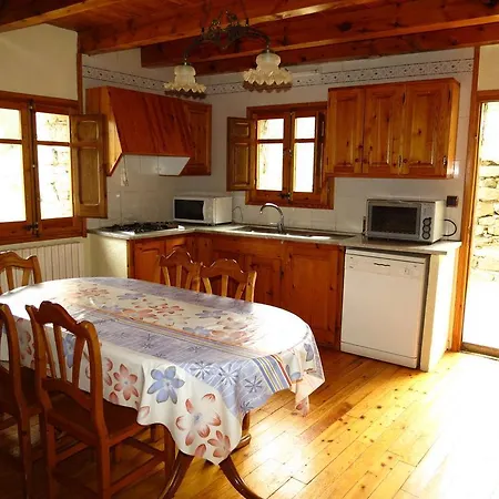 Cal Mestre Fornells de la Muntanya